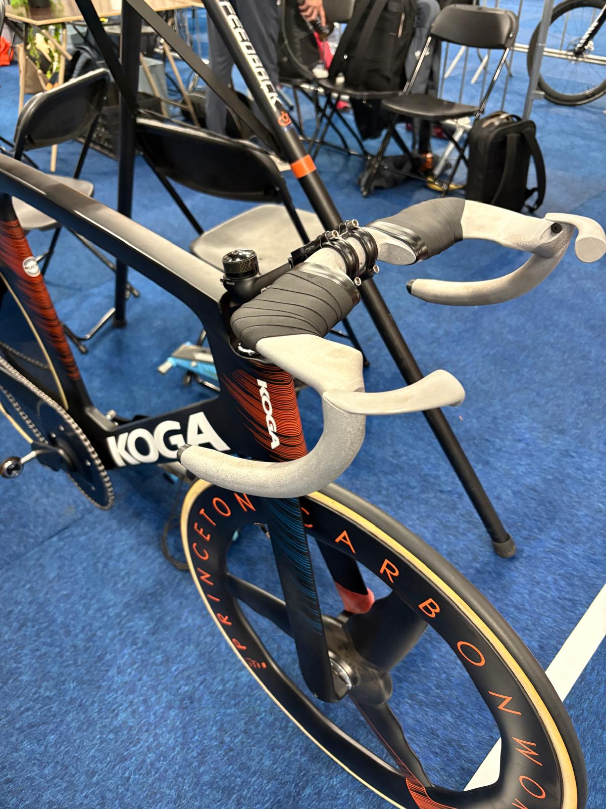 TR-E 2.0 - Track endurance handlebars